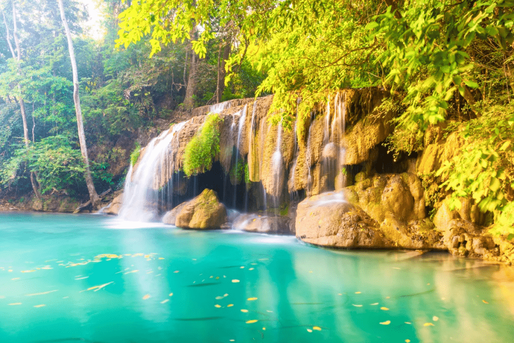 2. อุทยานแห่งชาติเอราวัณ